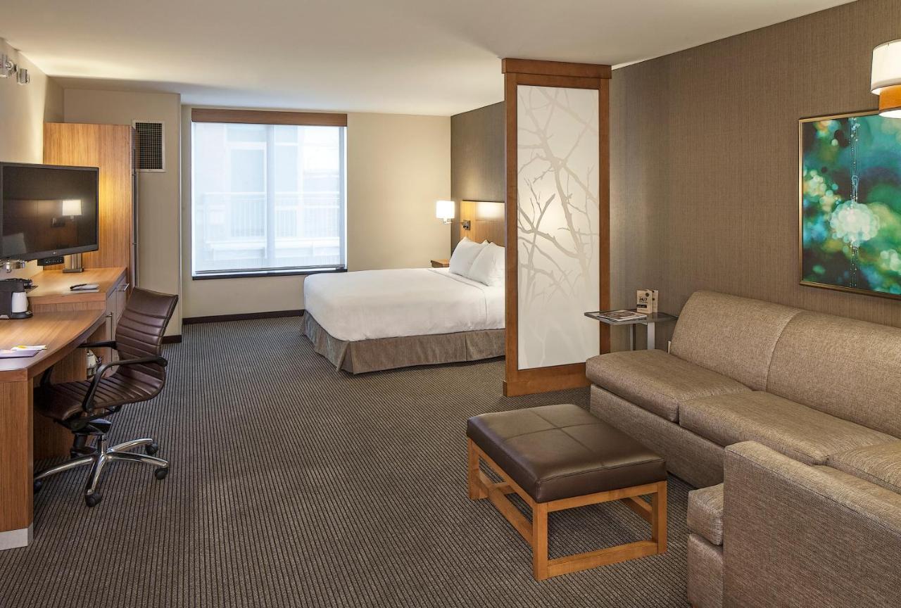 Hyatt Place Lincoln/Downtown-Haymarket Room photo